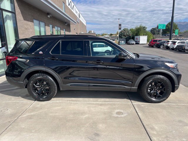 Used 2023 Ford Explorer Timberline w/ Timberline Technology Package AWD/4WD image 6