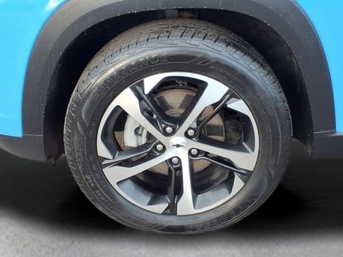 Used 2024 Chevrolet Trax RS w/ Driver Confidence Package FWD image 10