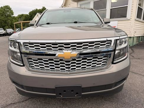 Used 2017 Chevrolet Tahoe LT w/ Luxury Package AWD/4WD image 8