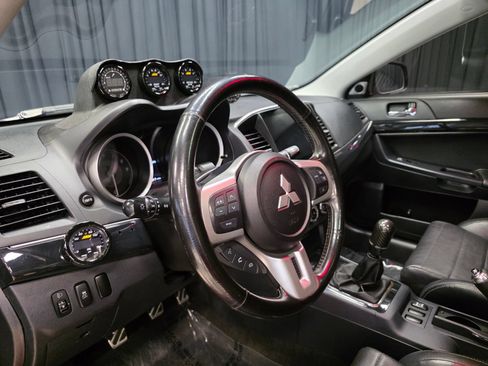 Used 2012 Mitsubishi Lancer Evolution GSR AWD/4WD image 17