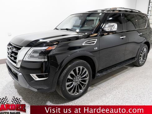 Used 2021 Nissan Armada Platinum image 2
