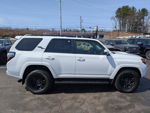Certified 2023 Toyota 4Runner TRD Off-Road Premium w/ Off Road Premium Plus Package AWD/4WD image 9