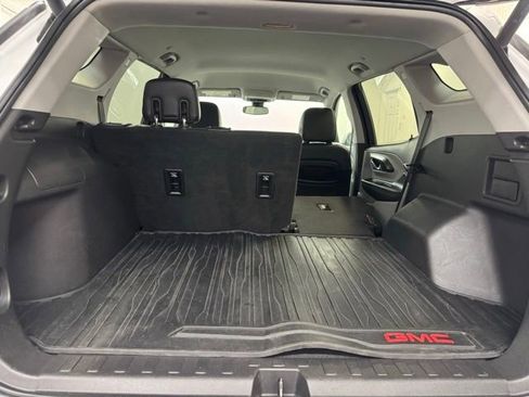 Used 2019 GMC Terrain SLT w/ Preferred Package FWD image 35
