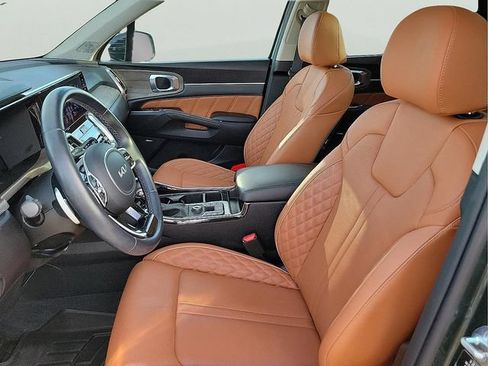 Used 2023 Kia Sorento SX Prestige AWD/4WD image 18
