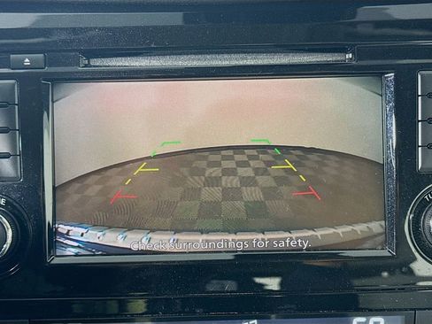 Used 2020 Nissan Rogue Sport SV AWD/4WD image 11