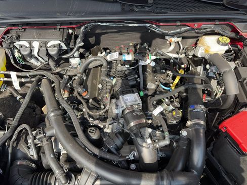 Used 2025 Ford Ranger XLT w/ Equipment Group 301A High AWD/4WD image 10