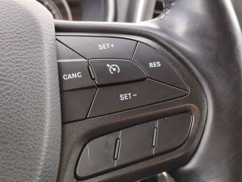 Used 2020 Jeep Cherokee Trailhawk w/ Cold Weather Group image 29