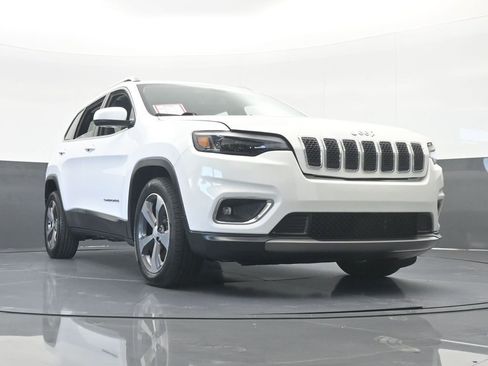Used 2019 Jeep Cherokee Limited image 62