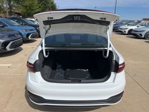 New 2025 Volkswagen Jetta Sport image 9