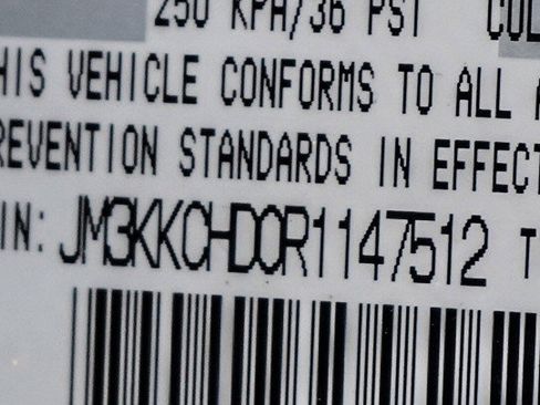 Certified 2024 MAZDA CX-90 3.3 Turbo w/ Preferred Plus AWD/4WD image 31