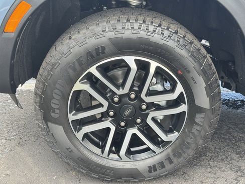 New 2025 Ford Ranger Lariat w/ Trailer Tow Package image 48