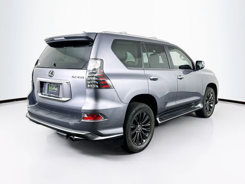 Used 2023 Lexus GX 460 Premium w/ Accessory Package AWD/4WD image 9