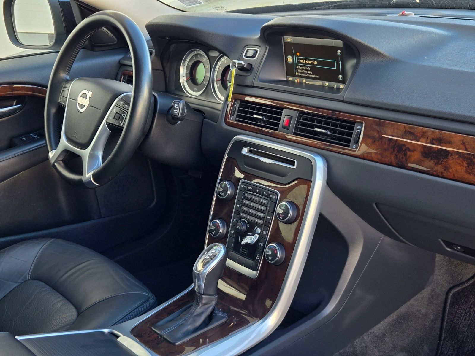 Used 2013 Volvo XC70 3.2 AWD/4WD image 23