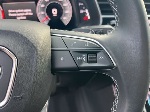 Used 2022 Audi Q8 Premium Plus w/ Premium Plus Package image 15