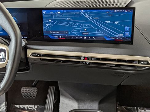Certified 2025 BMW iX xDrive50 image 39