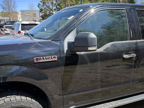 Used 2017 Ford F150 XLT w/ Equipment Group 301A Mid image 4