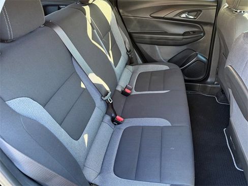 Used 2026 Chevrolet TrailBlazer LS image 18