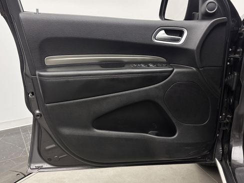 Used 2020 Dodge Durango SXT image 10