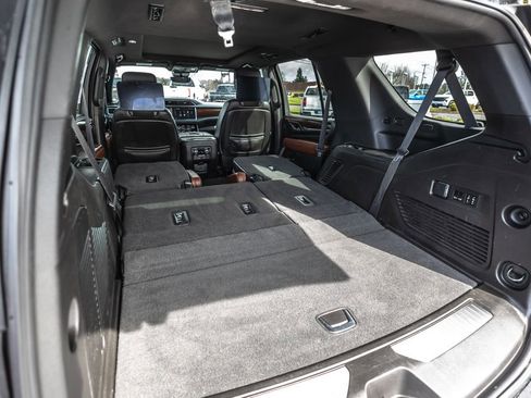 Used 2023 GMC Yukon Denali Ultimate image 43