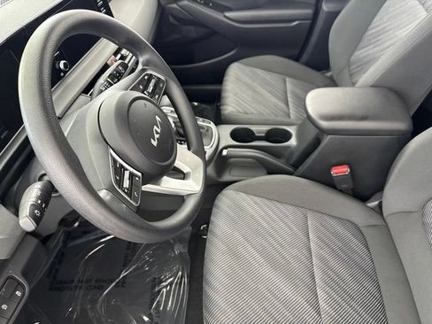 Certified 2026 Kia Seltos LX AWD/4WD image 22