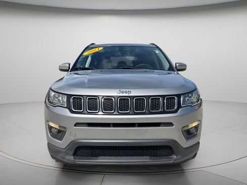 Used 2021 Jeep Compass Latitude FWD image 9