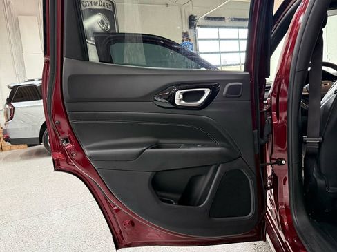 Used 2022 Jeep Compass High Altitude image 13