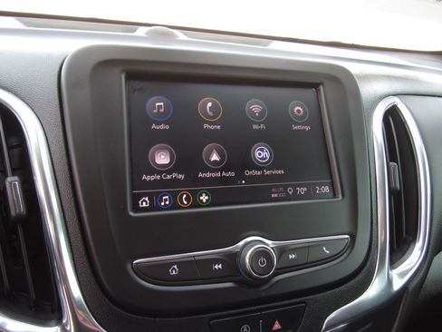 Used 2023 Chevrolet Equinox LT FWD image 18