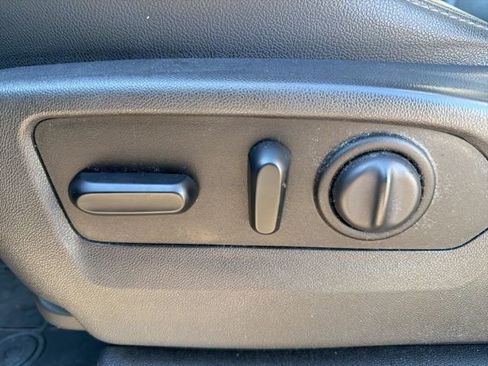 Used 2019 Chevrolet Silverado 1500 LTZ w/ LTZ Premium Package image 13