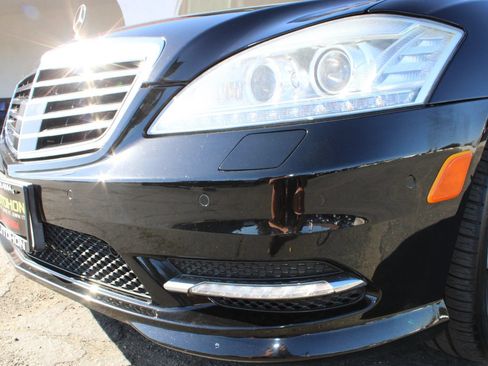 Used 2013 Mercedes-Benz S 550 w/ Sport Pkg Plus One image 32