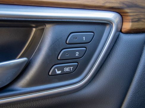 Used 2019 Honda CR-V EX-L image 11