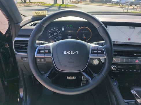 Certified 2024 Kia Telluride SX Prestige X-Pro AWD/4WD image 17