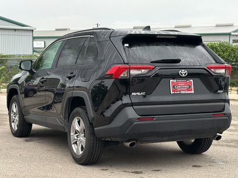 Certified 2025 Toyota RAV4 XLE FWD image 9