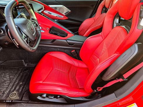 Used 2024 Chevrolet Corvette Stingray Preferred Conv image 22