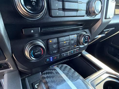 Used 2018 Ford F150 Raptor w/ Equipment Group 802A Luxury AWD/4WD image 14