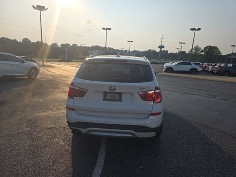 Used 2016 BMW X3 xDrive28i AWD/4WD image 4