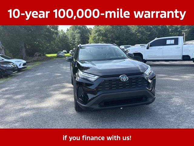 Used 2023 Toyota RAV4 LE AWD/4WD image 10