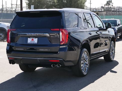 Used 2023 GMC Yukon Denali Ultimate image 4