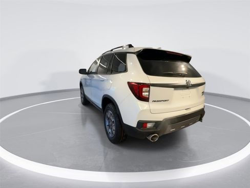 Used 2022 Honda Passport TrailSport image 6