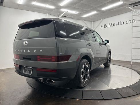 Used 2024 Hyundai Santa Fe SE FWD image 7