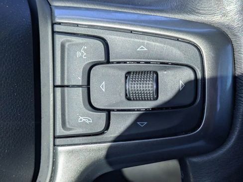 Used 2022 Chevrolet Silverado 1500 LT image 26