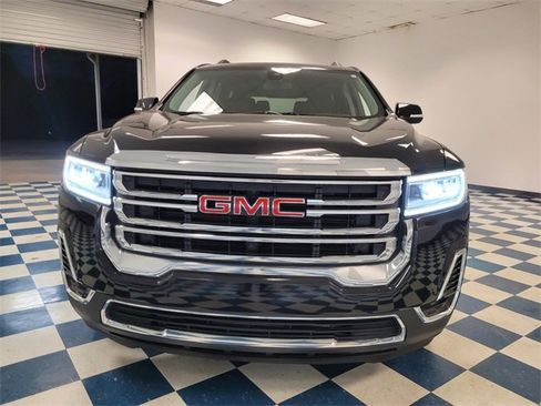 Used 2022 GMC Acadia SLE w/ Driver Convenience Package image 2