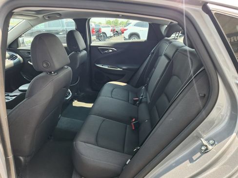 Used 2023 Chevrolet Malibu LT FWD image 15