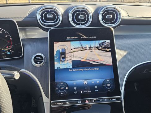 Certified 2025 Mercedes-Benz GLC 300 4MATIC image 43