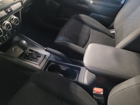 Used 2020 Mitsubishi Outlander Sport SE FWD image 26