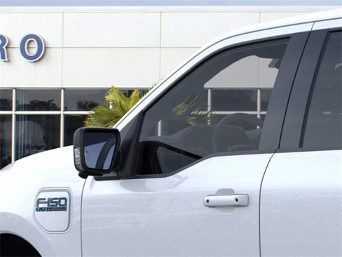 New 2025 Ford F150 Lightning Flash image 20