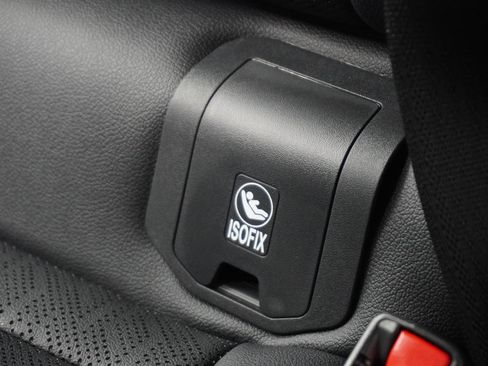 New 2026 Chevrolet Equinox RS w/ Convenience Package III FWD image 40