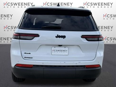 Used 2024 Jeep Grand Cherokee L Altitude image 4