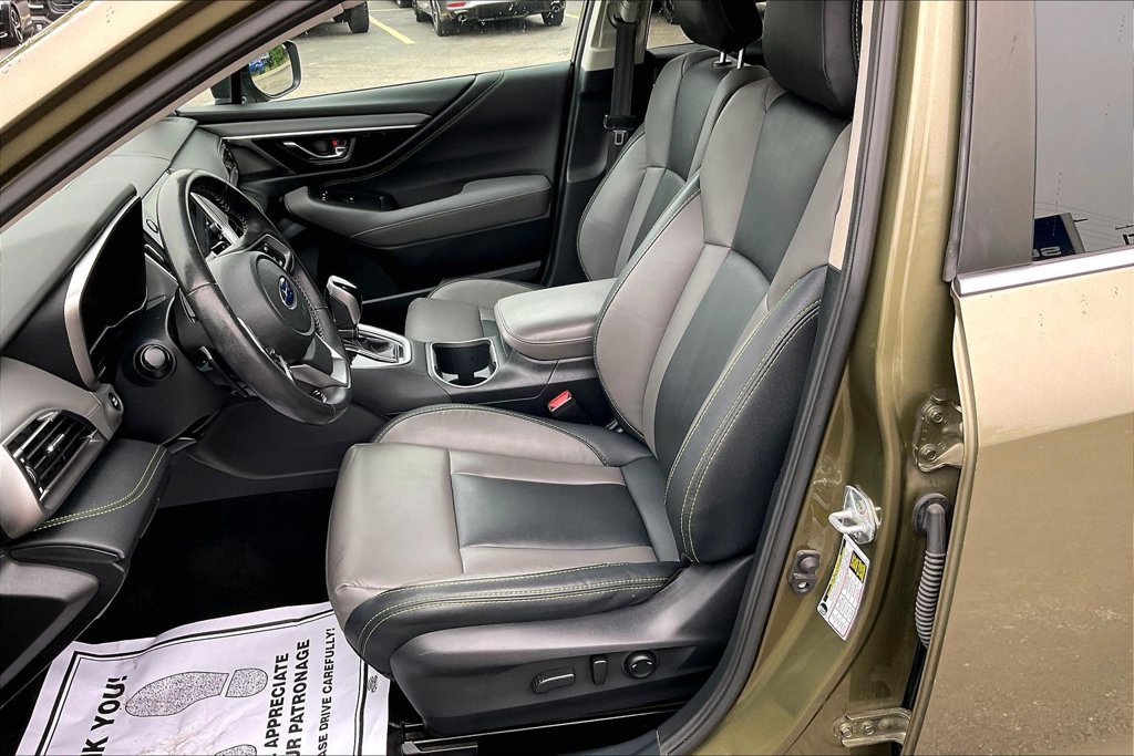 Used 2022 Subaru Outback Onyx Edition XT AWD/4WD image 30