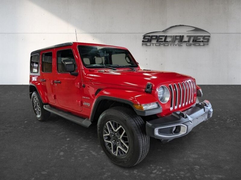 Used 2023 Jeep Wrangler Unlimited Sahara w/ Cold Weather Group AWD/4WD image 1