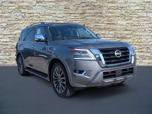 Used 2023 Nissan Armada Platinum w/ Captain's Chairs Package AWD/4WD image 2